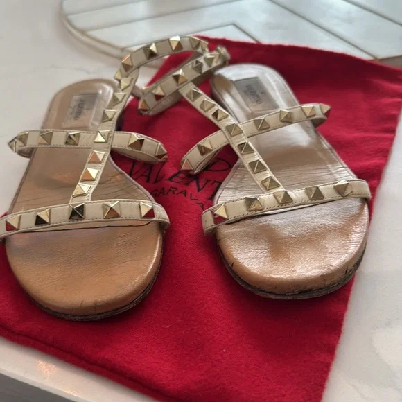Valentino Cream Rockstud Sandals - Picture 7 of 7